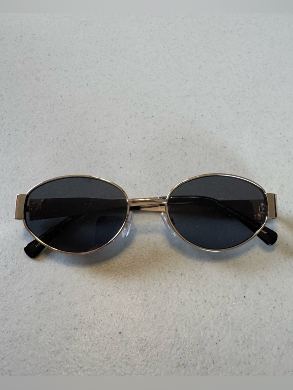 Oval Metal Frame Sunglasses in Gold with Black Lenses